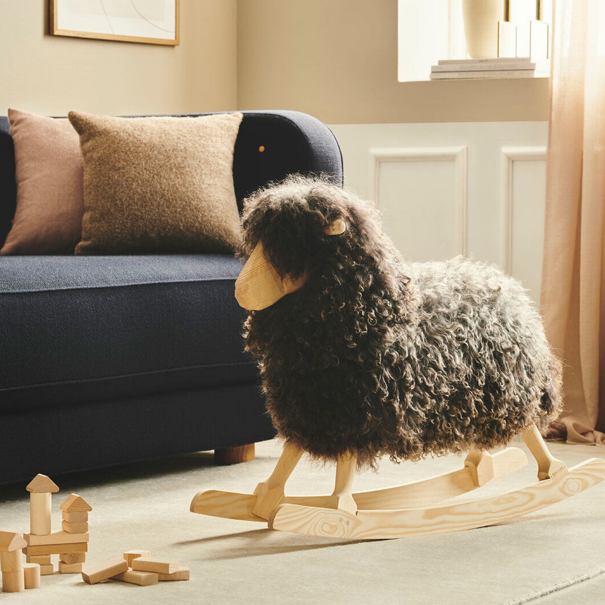 The Rocking Sheep │ Povl Kjer Design │ Made in Denmark │ Natural Grey Long Wool │ Large
